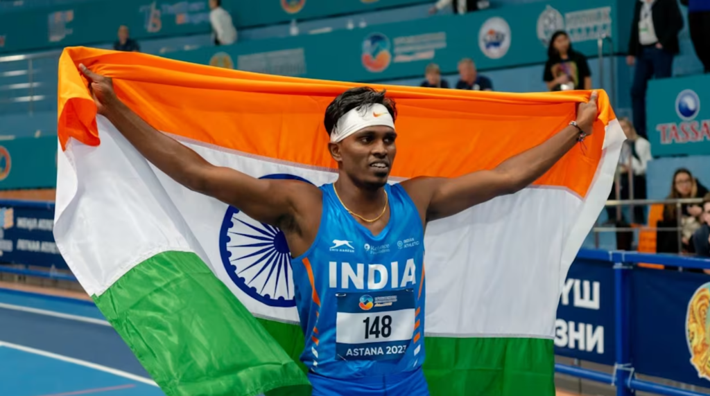 Praveen Chithravel with indian flag