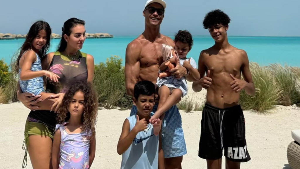 Cristiano Ronaldo wife and kids